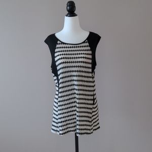 ✨3/$40 - Knit Detail Tank Top